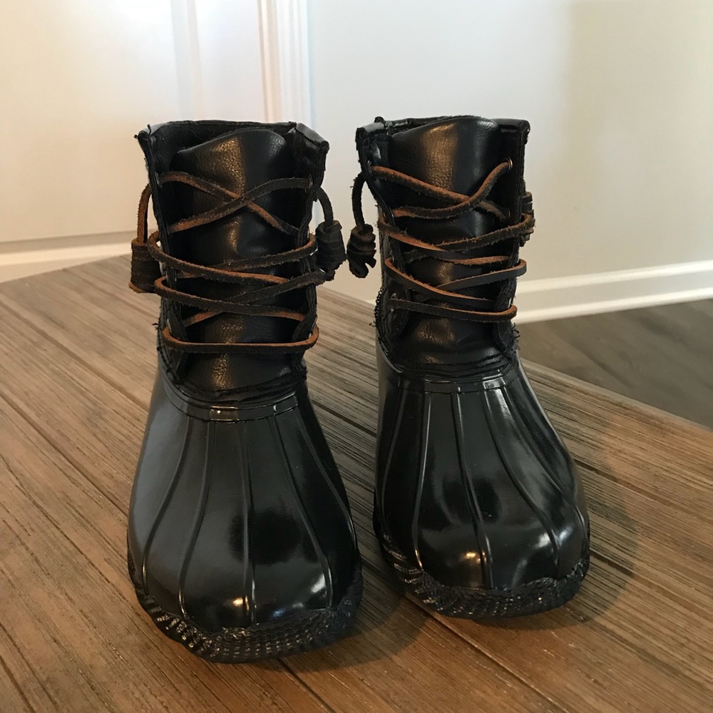 💕Sold- Steve Madden Duck Bootie - Picture 6 of 7